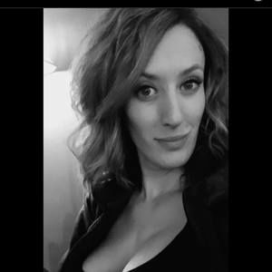 Meet your Posher, Lia